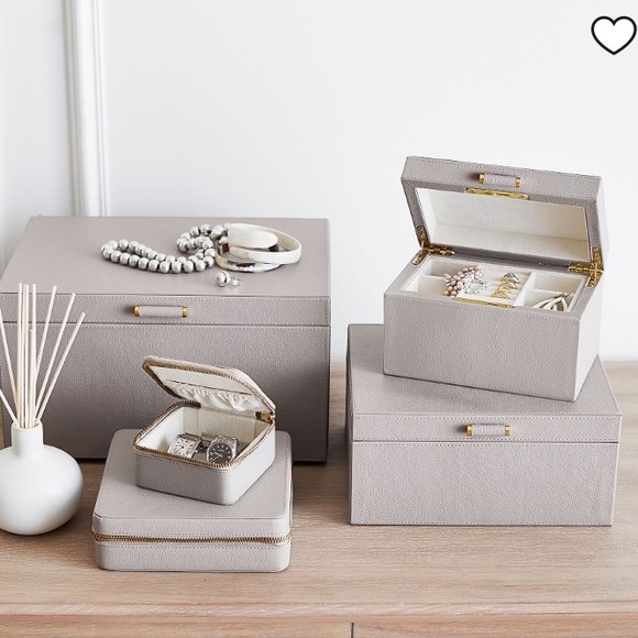 Pottery Barn Small Quinn Grey Leather Jewelry Box Foil Debossed Retired - Picture 2 of 13